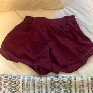 Lululemon hotty hot shorts